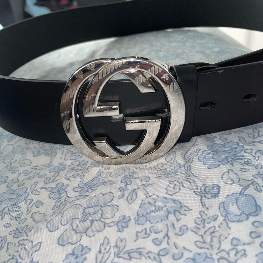 Gucci belt